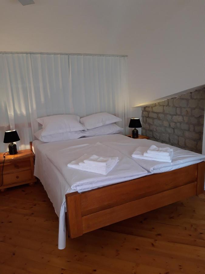 סגט ווראנייצה Villa Apartments Oliva מראה חיצוני תמונה