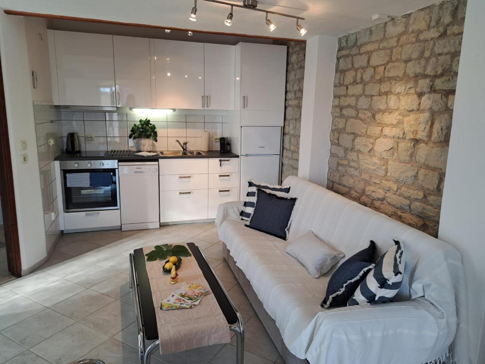 סגט ווראנייצה Villa Apartments Oliva מראה חיצוני תמונה